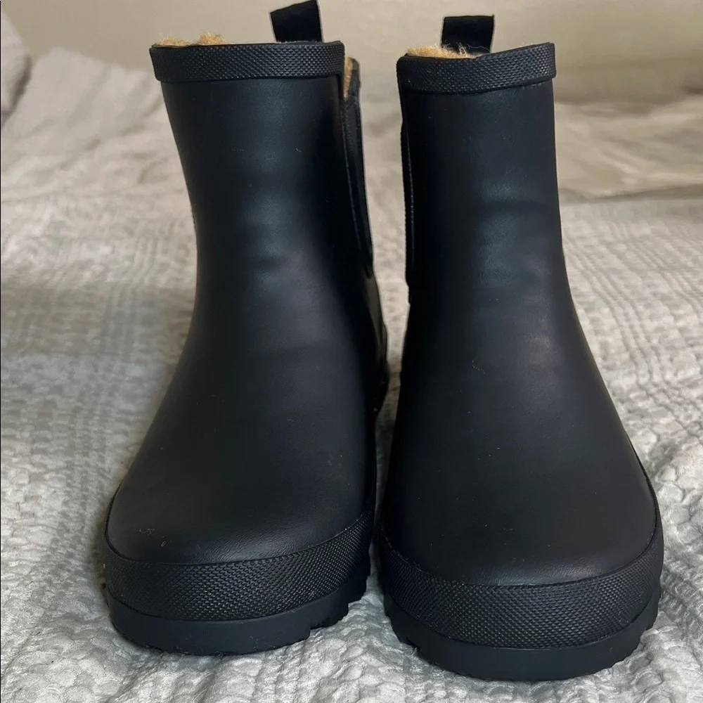 Chooka women’s Black Rain Boots size 6